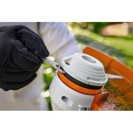 Aku křovinořez STIHL FSA 30 SET 1+1 - 8