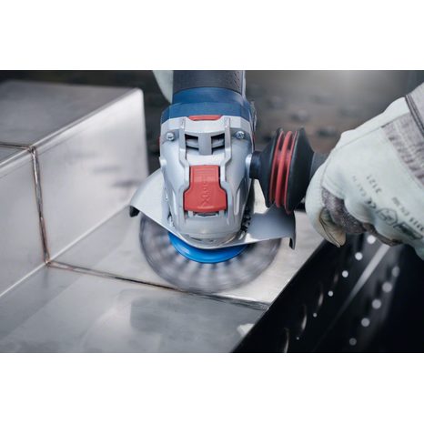 Drátěný kartáč Bosch PRO Metal Clean X-LOCK 2608620732 - 4
