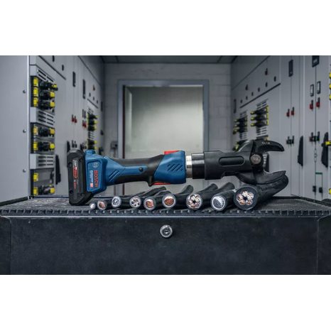 Aku hydraulické nůžky Bosch GKH 18V-50 06019P0000 - 11