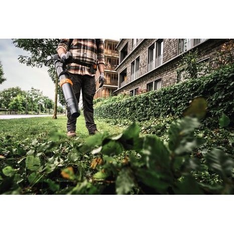 Aku zádový fukar na listí STIHL BRA 280 B - 8