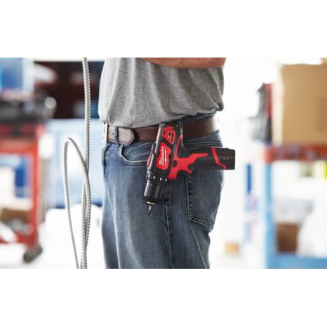 Aku vrtací šroubovák Milwaukee M12 BDD-202C 4933441915 - 3