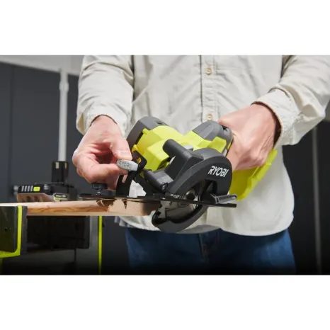 Aku okružní pila Ryobi R18CS115-0 - 8