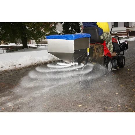 Tažné rozmetadlo za traktor VARES RV 200 - 17