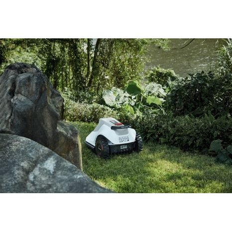 Robotická sekačka TerraMow S800 - 20