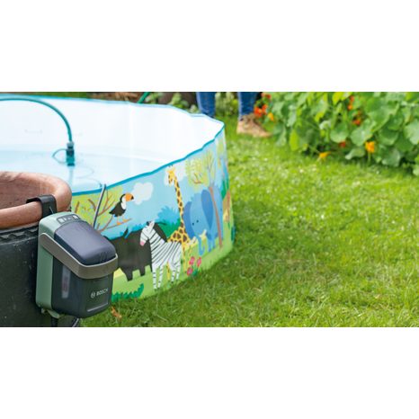 Aku čerpadlo Bosch GardenPump 18V-2000 06008C4203 - 11