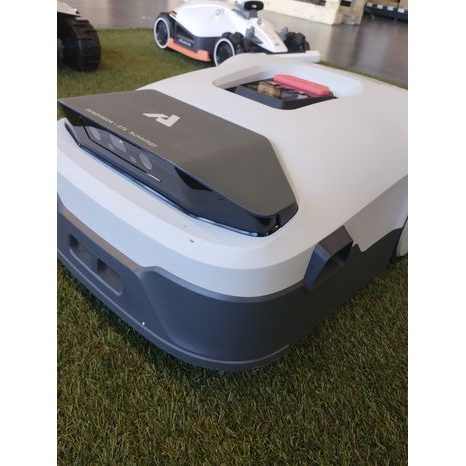 Použito - Robotická sekačka ANTHBOT Genie 600 (pro sečení ploch do 900 m2) - 5