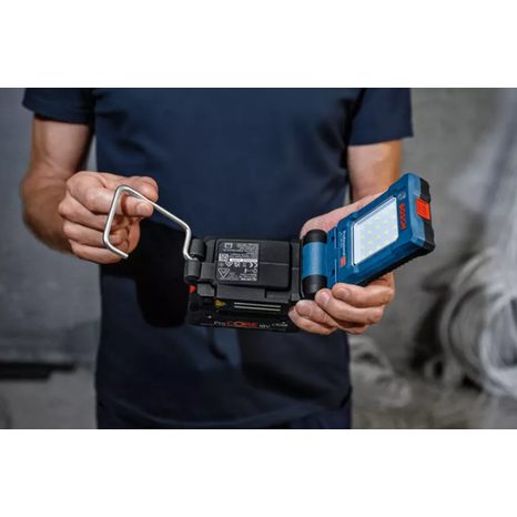 Aku LED svítilna Bosch GLI 18V-800 0601443600 - 7