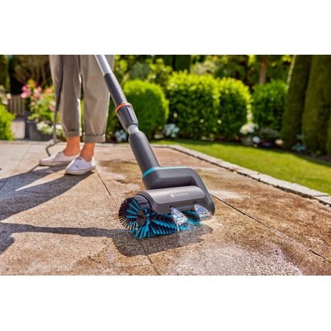 Aku multi čistič Gardena  AquaBrush Universal Solo P4A 14842-55 - 8