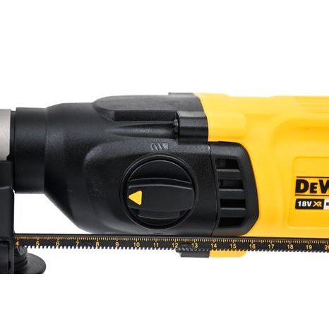 Aku kombinované kladivo DeWALT DCH133NT-XJ - 5