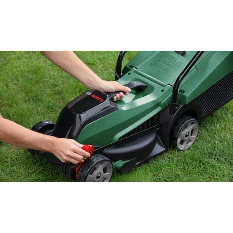 Aku sekačka na trávu Bosch City Mower 32-300 06008B9A07 - 7