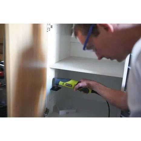 Elektrická multifunkční bruska Ryobi RMT200-S - 2