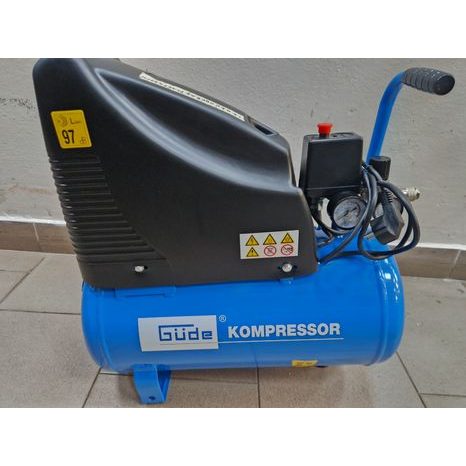 Zánovní - Elektrický bezolejový kompresor GÜDE 220/8/24 50111 - 2