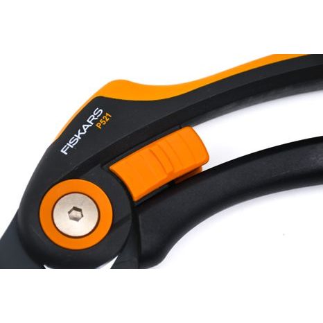 Ruční zahradní nůžky Fiskars Plus™ P521 1057167 - 5