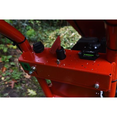 Benzínový drvič vetiev GTM GTS 1300 WDG - 9