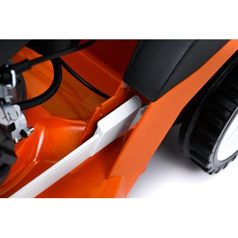 Benzínová sekačka STIHL RM 650 T - 8