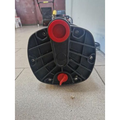 Použito - Elektrické povrchové čerpadlo HECHT 3133 - 4