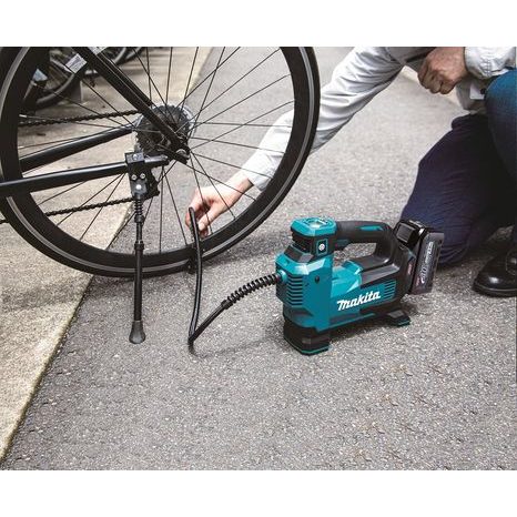 Aku kompresor Makita XGT MP001GZ - 3