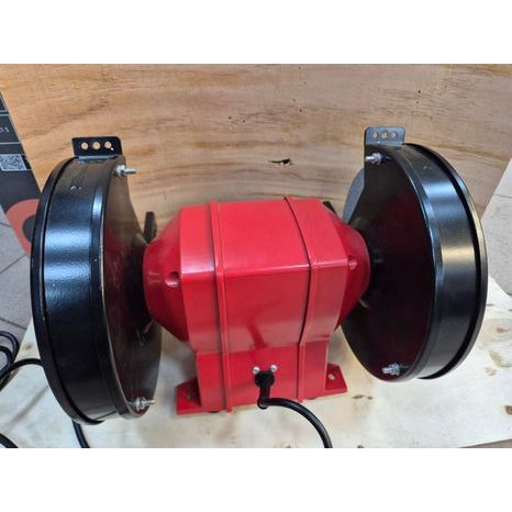 Použito - Elektrická dvoukotoučová stolní bruska HECHT 1723 - 5