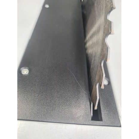 Použito - Elektrická stolní kotoučová pila Makita 2712 - 7