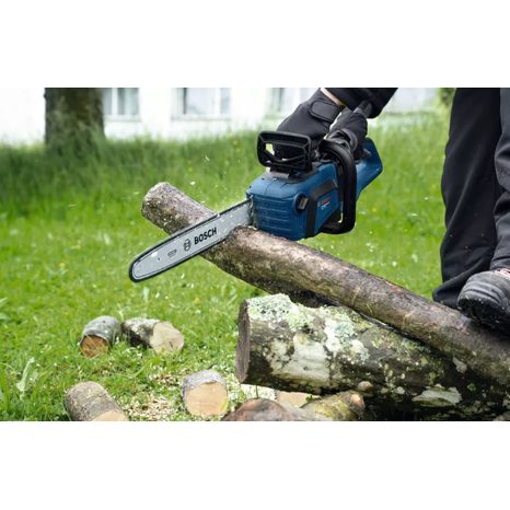 Aku řetězová pila Bosch GKE 18V-40 06008D3000 - 6