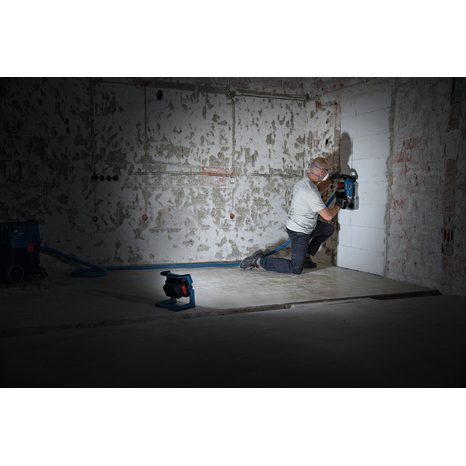 Aku LED svítilna Bosch PRO GLI18V-5000 06019P5100 - 6