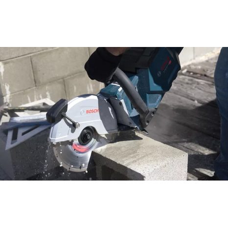 Aku rozbrušovací pila Bosch GCS 18V-230 06013B0000 - 3