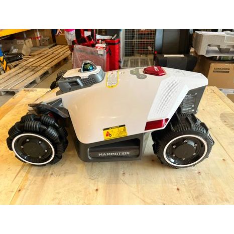 Použito - Robotická sekačka Mammotion LUBA 3 AWD 3000 - 8