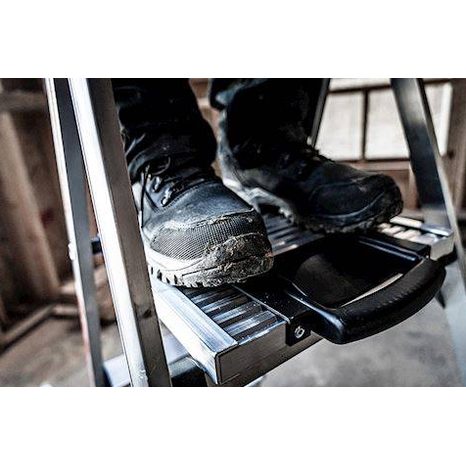 Skládací žebřík LittleGiant Xtra-Lite Plus M6 15186EN - 28