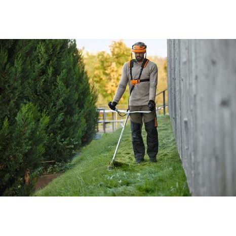 Aku křovinořez STIHL FSA 120 SET (2xAP 300 S+AL 301) - 3
