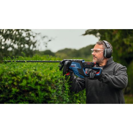 Aku nůžky na živý plot Bosch PRO GHE 18V-60 (II) 06008C9400 - 6