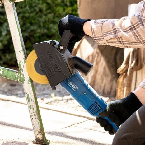 Elektrická kartáčová bruska Scheppach MRS 1300 + nylonový a smirkový kartáč - 9