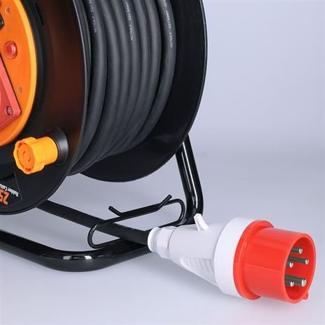 Venkovní prodlužovací kabel SOLIGHT buben 25m, 5x1,5mm² PB40 - 6