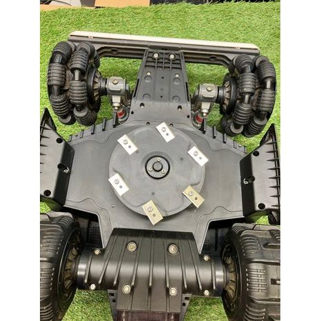 Použito - Robotická sekačka Mammotion LUBA mini AWD 1500 - 6