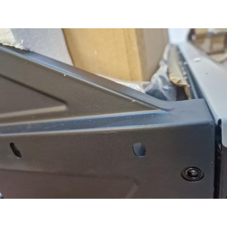 Poškozeno - Plynový gril 3 hořáky FIELDMANN FZG 3005 - 8