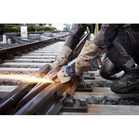 Aku úhlová bruska Bosch GWS 18V-11 S 06019N4000 - 8