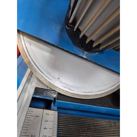 Použito - Elektrická radiální řezačka obkladů GÜDE RFS 300 - 7