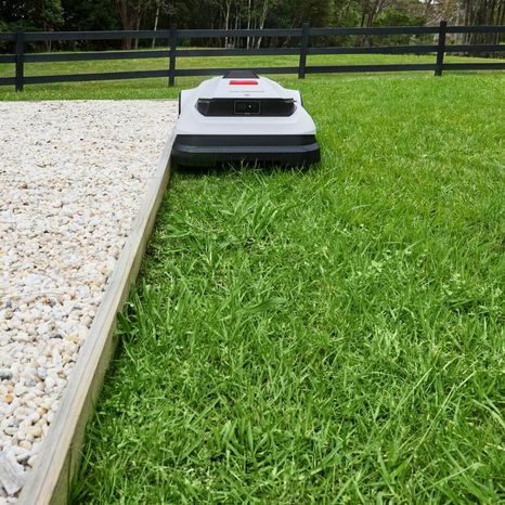 Robotická sekačka ECOVACS GOAT A1600 RTK WHITE - 15