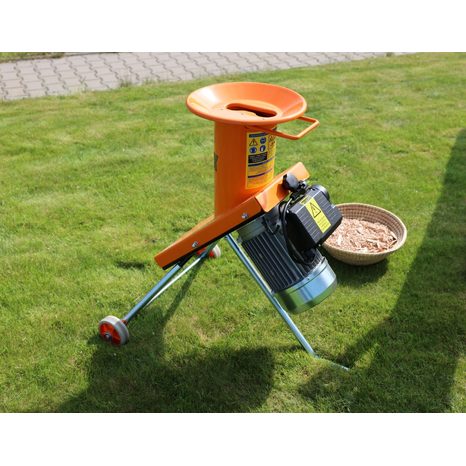 Elektrický drvič konárov VARES SHARK 2,2 kW - 7