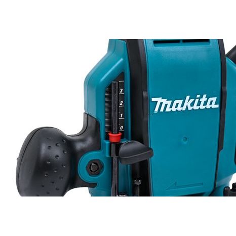 Elektrická horní frézka Makita RP0900 - 8