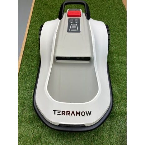 Použito - Robotická sekačka TerraMow S800 - 6