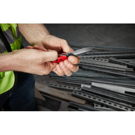 Zavírací nůž Milwaukee FASTBACK™ 5v1 4932492454 - 7