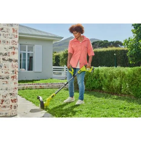 Aku strunová sekačka Ryobi RLT183220S - 6