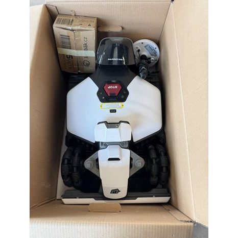 Použito - Robotická sekačka Mammotion LUBA mini AWD 800 - 5