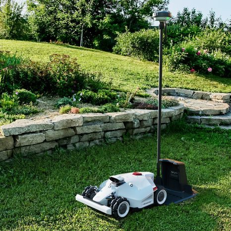 Robotická sekačka Mammotion LUBA 2 AWD 1000 - 9