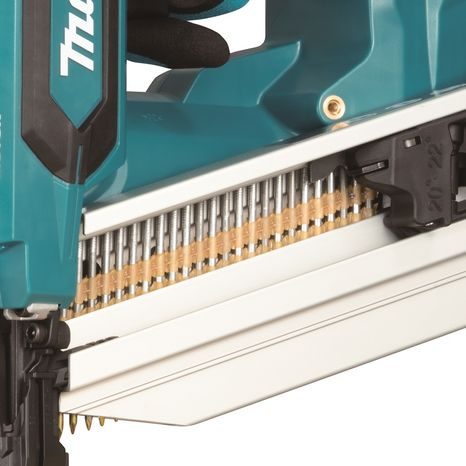 Aku hřebíkovačka Makita XGT BN002GZ - 2