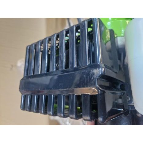 Zánovní - Benzínový křovinořez FIELDMANN FZS 3020-B - 8