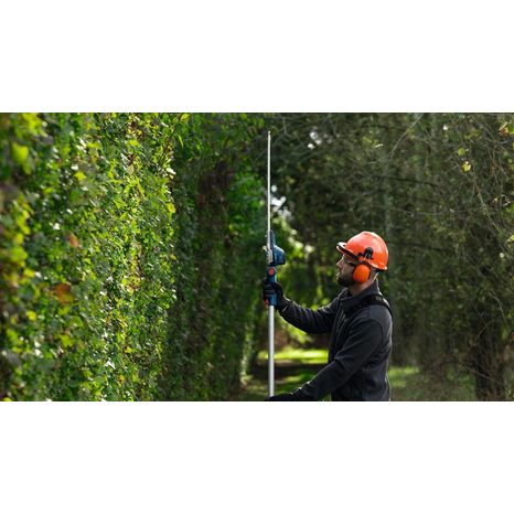 Aku teleskopický plotostřih Bosch GHE 18V-50 TP 06008D5000 - 8