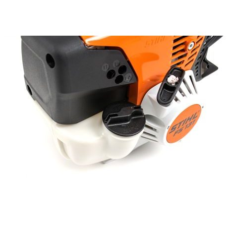 Benzínový křovinořez STIHL FS 131 - 7