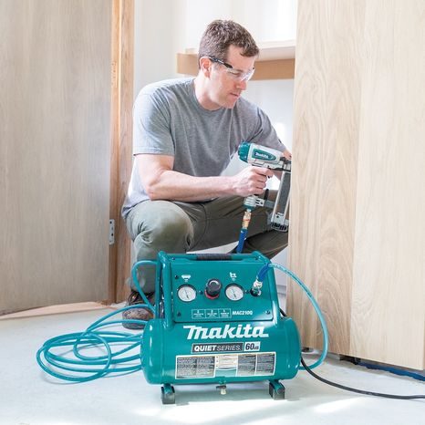 Elektrický bezolejový kompresor Makita MAC210Q - 7