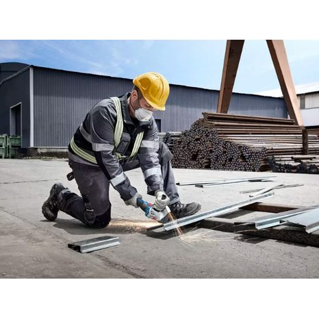 Aku úhlová bruska Bosch GWS 18V-8 06019N9003 - 6